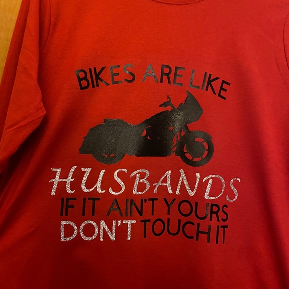 Shirts - Picture 3 of 3